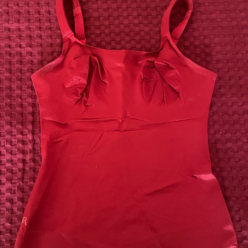 Elegant Red Women's cami Ruby Ribbon Kiss